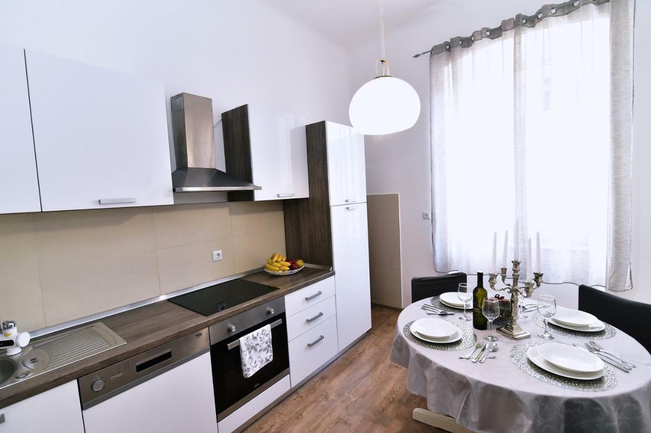Donatella Rijeka Exterior foto
