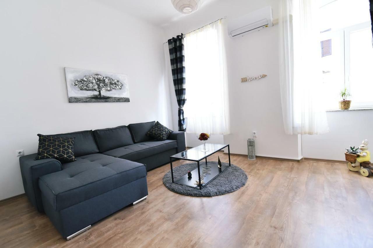 Donatella Rijeka Exterior foto
