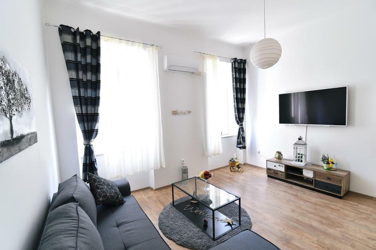 Donatella Rijeka Exterior foto