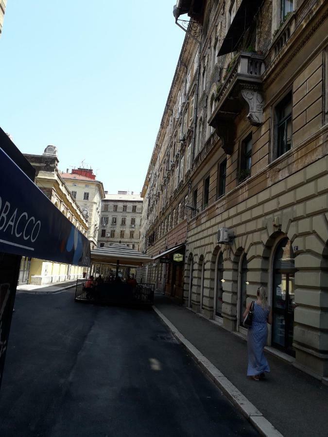 Donatella Rijeka Exterior foto
